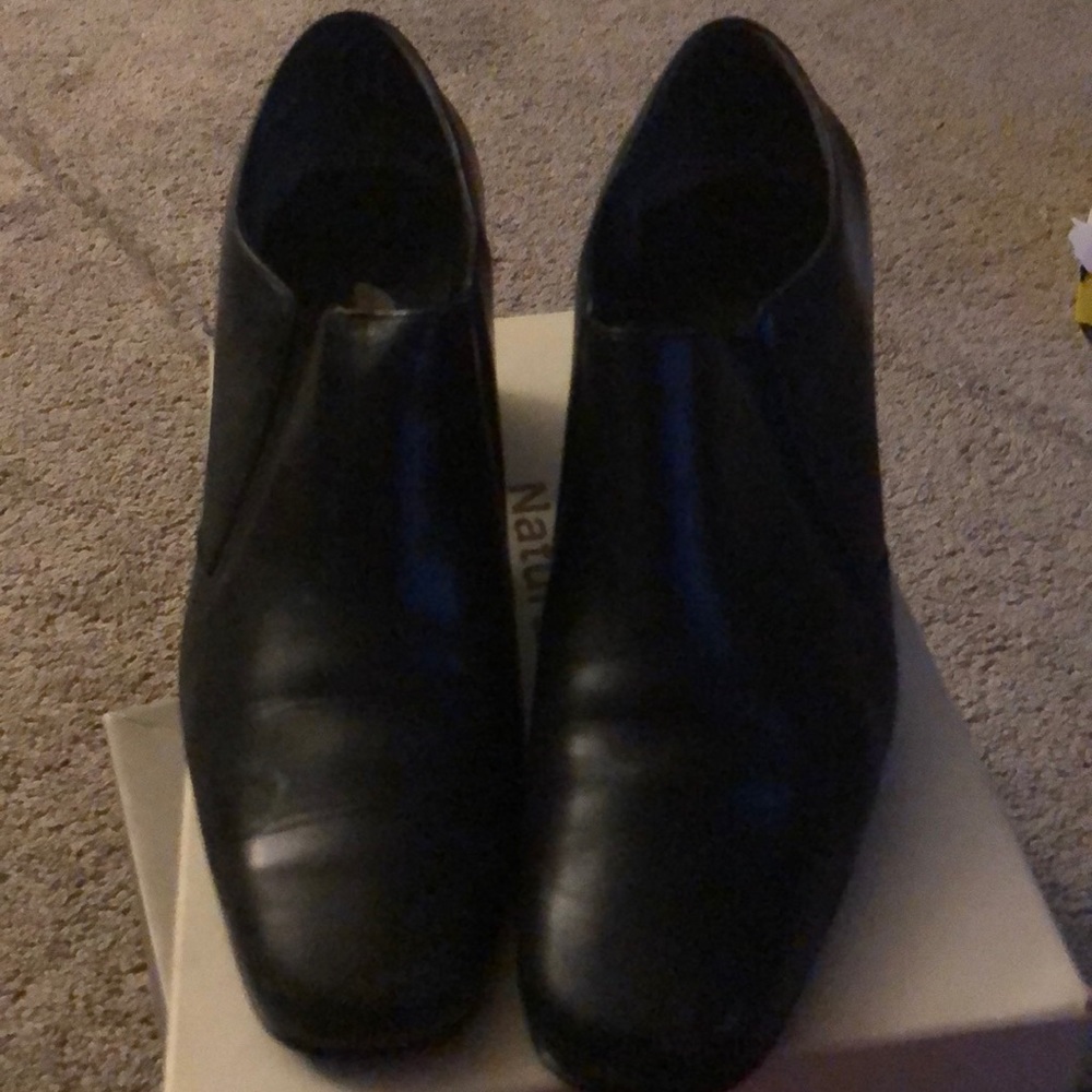 Size11 black heels fair condition make an offer!